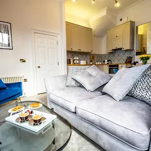 5 Rowntree House , York United Kingdom