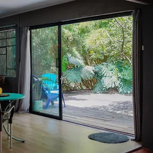  Сasa de vacaciones House In El Poblado Surrounded By Nature