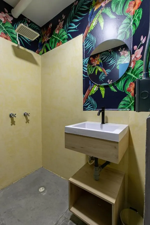 Poblado Manila Studios 11A Medellín Colombia